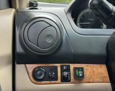 Серый Шевроле Авео, объемом двигателя 1.6 л и пробегом 179 тыс. км за 4200 $, фото 16 на Automoto.ua