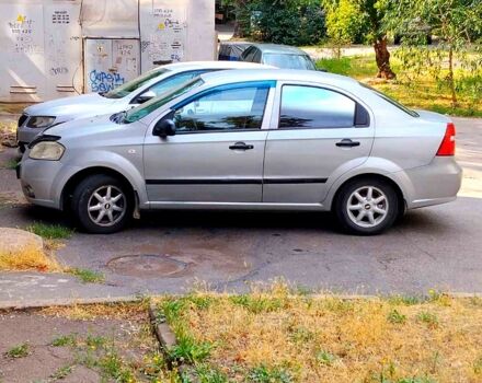Серый Шевроле Авео, объемом двигателя 1.5 л и пробегом 227 тыс. км за 3000 $, фото 4 на Automoto.ua