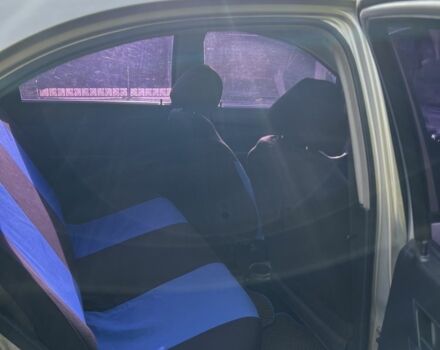 Серый Шевроле Авео, объемом двигателя 1.5 л и пробегом 175 тыс. км за 3500 $, фото 7 на Automoto.ua