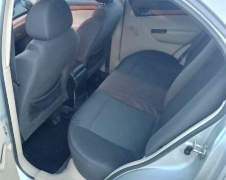 Серый Шевроле Авео, объемом двигателя 1.6 л и пробегом 220 тыс. км за 4100 $, фото 6 на Automoto.ua