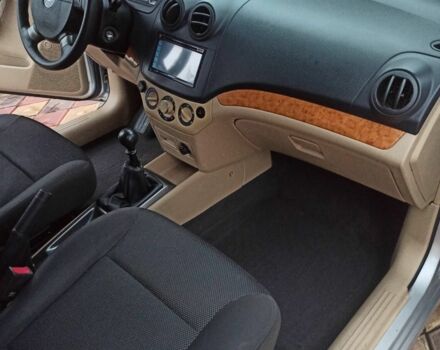 Серый Шевроле Авео, объемом двигателя 1.6 л и пробегом 186 тыс. км за 5000 $, фото 5 на Automoto.ua