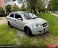 Серый Шевроле Авео, объемом двигателя 1.5 л и пробегом 163 тыс. км за 4950 $, фото 1 на Automoto.ua