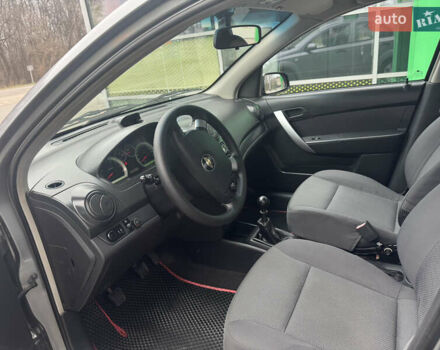 Серый Шевроле Авео, объемом двигателя 1.5 л и пробегом 154 тыс. км за 4800 $, фото 12 на Automoto.ua