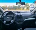 Сірий Шевроле Авео, об'ємом двигуна 1.4 л та пробігом 181 тис. км за 5000 $, фото 15 на Automoto.ua