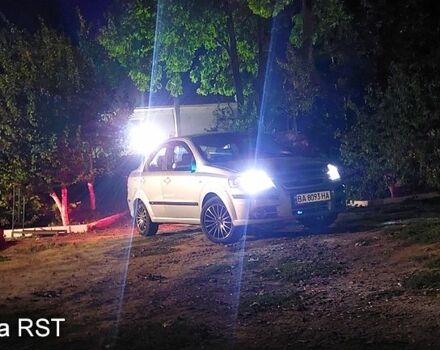 Серый Шевроле Авео, объемом двигателя 1.6 л и пробегом 146 тыс. км за 5300 $, фото 7 на Automoto.ua