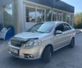 Сірий Шевроле Авео, об'ємом двигуна 1.6 л та пробігом 300 тис. км за 3900 $, фото 12 на Automoto.ua