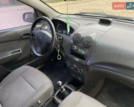 Серый Шевроле Авео, объемом двигателя 1.5 л и пробегом 280 тыс. км за 2750 $, фото 14 на Automoto.ua