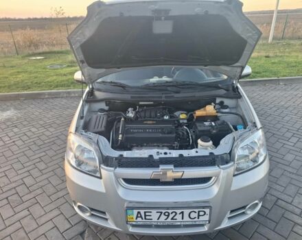 Серый Шевроле Авео, объемом двигателя 1.6 л и пробегом 77 тыс. км за 5300 $, фото 2 на Automoto.ua