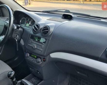 Сірий Шевроле Авео, об'ємом двигуна 1.4 л та пробігом 181 тис. км за 5000 $, фото 24 на Automoto.ua