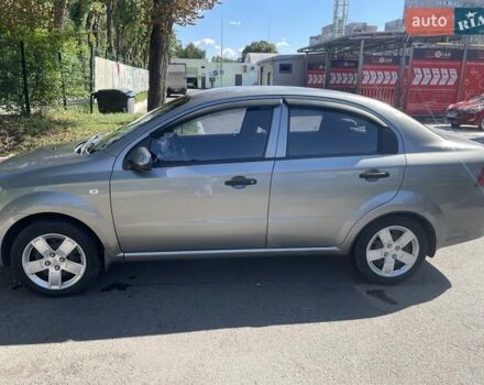 Серый Шевроле Авео, объемом двигателя 1.5 л и пробегом 186 тыс. км за 4000 $, фото 4 на Automoto.ua