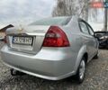 Серый Шевроле Авео, объемом двигателя 1.6 л и пробегом 308 тыс. км за 3700 $, фото 2 на Automoto.ua