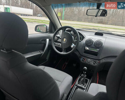 Серый Шевроле Авео, объемом двигателя 1.5 л и пробегом 154 тыс. км за 4800 $, фото 8 на Automoto.ua