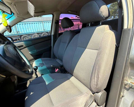 Серый Шевроле Авео, объемом двигателя 1.5 л и пробегом 330 тыс. км за 3000 $, фото 6 на Automoto.ua