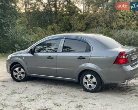 Серый Шевроле Авео, объемом двигателя 1.5 л и пробегом 96 тыс. км за 5300 $, фото 4 на Automoto.ua