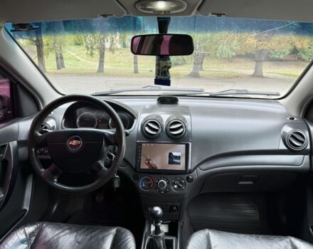 Серый Шевроле Авео, объемом двигателя 1.5 л и пробегом 277 тыс. км за 3899 $, фото 5 на Automoto.ua