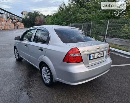 Сірий Шевроле Авео, об'ємом двигуна 1.5 л та пробігом 215 тис. км за 4000 $, фото 1 на Automoto.ua