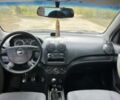 Серый Шевроле Авео, объемом двигателя 1.5 л и пробегом 380 тыс. км за 3100 $, фото 7 на Automoto.ua
