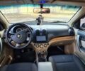 Серый Шевроле Авео, объемом двигателя 1.6 л и пробегом 350 тыс. км за 3900 $, фото 2 на Automoto.ua