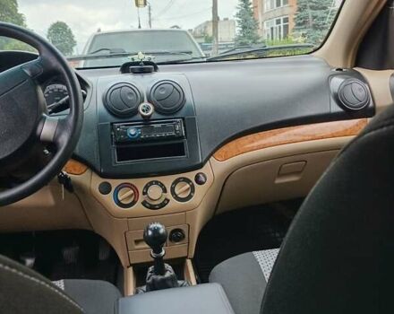 Серый Шевроле Авео, объемом двигателя 1.6 л и пробегом 380 тыс. км за 3680 $, фото 5 на Automoto.ua
