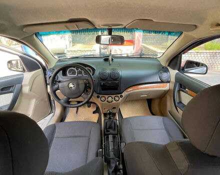 Серый Шевроле Авео, объемом двигателя 1.6 л и пробегом 300 тыс. км за 3900 $, фото 14 на Automoto.ua