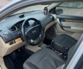 Серый Шевроле Авео, объемом двигателя 1.6 л и пробегом 213 тыс. км за 3700 $, фото 7 на Automoto.ua