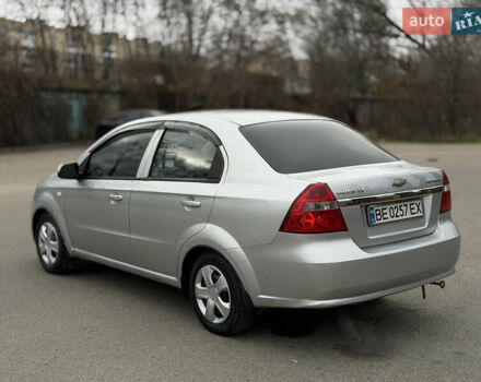 Серый Шевроле Авео, объемом двигателя 1.6 л и пробегом 240 тыс. км за 3200 $, фото 5 на Automoto.ua