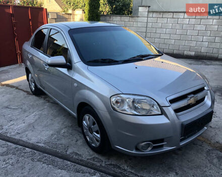 Серый Шевроле Авео, объемом двигателя 1.6 л и пробегом 97 тыс. км за 4900 $, фото 1 на Automoto.ua