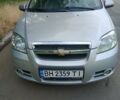 Сірий Шевроле Авео, об'ємом двигуна 1.6 л та пробігом 300 тис. км за 3500 $, фото 1 на Automoto.ua