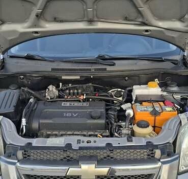 Серый Шевроле Авео, объемом двигателя 1.4 л и пробегом 183 тыс. км за 5200 $, фото 5 на Automoto.ua