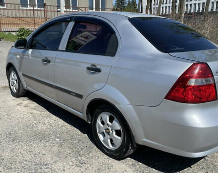 Сірий Шевроле Авео, об'ємом двигуна 1.5 л та пробігом 193 тис. км за 4100 $, фото 11 на Automoto.ua