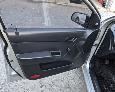 Сірий Шевроле Авео, об'ємом двигуна 1.5 л та пробігом 230 тис. км за 2700 $, фото 12 на Automoto.ua