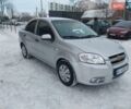 Серый Шевроле Авео, объемом двигателя 1.5 л и пробегом 230 тыс. км за 4099 $, фото 1 на Automoto.ua