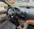 Серый Шевроле Авео, объемом двигателя 1.6 л и пробегом 211 тыс. км за 4100 $, фото 6 на Automoto.ua