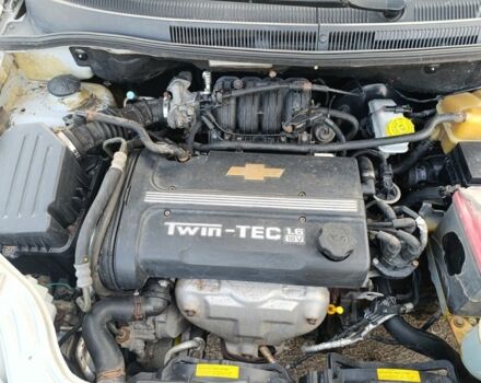 Серый Шевроле Авео, объемом двигателя 1.6 л и пробегом 182 тыс. км за 3600 $, фото 10 на Automoto.ua