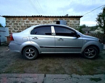 Сірий Шевроле Авео, об'ємом двигуна 1.5 л та пробігом 150 тис. км за 4000 $, фото 2 на Automoto.ua