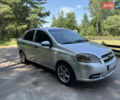 Сірий Шевроле Авео, об'ємом двигуна 1.5 л та пробігом 380 тис. км за 3200 $, фото 1 на Automoto.ua