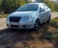Серый Шевроле Авео, объемом двигателя 1.6 л и пробегом 157 тыс. км за 4400 $, фото 1 на Automoto.ua