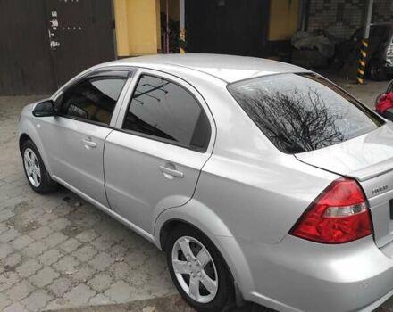 Серый Шевроле Авео, объемом двигателя 1.5 л и пробегом 390 тыс. км за 4100 $, фото 4 на Automoto.ua