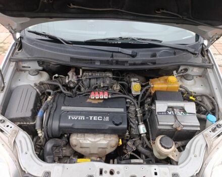 Серый Шевроле Авео, объемом двигателя 1.6 л и пробегом 167 тыс. км за 4300 $, фото 3 на Automoto.ua