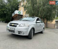Серый Шевроле Авео, объемом двигателя 1.5 л и пробегом 104 тыс. км за 4500 $, фото 1 на Automoto.ua