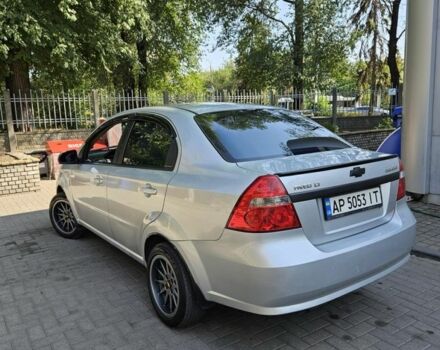 Сірий Шевроле Авео, об'ємом двигуна 1.6 л та пробігом 300 тис. км за 3900 $, фото 3 на Automoto.ua