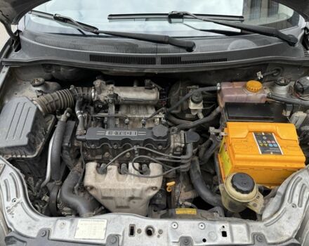 Серый Шевроле Авео, объемом двигателя 1.5 л и пробегом 277 тыс. км за 3899 $, фото 12 на Automoto.ua