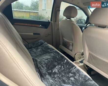 Серый Шевроле Авео, объемом двигателя 1.6 л и пробегом 110 тыс. км за 4500 $, фото 3 на Automoto.ua