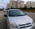 Серый Шевроле Авео, объемом двигателя 1.2 л и пробегом 350 тыс. км за 3200 $, фото 1 на Automoto.ua