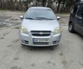 Серый Шевроле Авео, объемом двигателя 1.5 л и пробегом 97 тыс. км за 4800 $, фото 1 на Automoto.ua