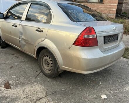 Серый Шевроле Авео, объемом двигателя 1.5 л и пробегом 205 тыс. км за 850 $, фото 4 на Automoto.ua