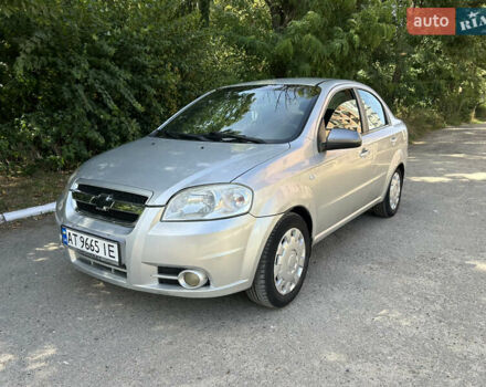 Серый Шевроле Авео, объемом двигателя 1.6 л и пробегом 260 тыс. км за 2499 $, фото 2 на Automoto.ua