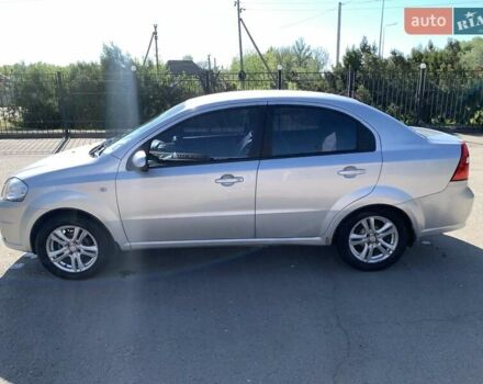 Серый Шевроле Авео, объемом двигателя 1.6 л и пробегом 351 тыс. км за 4000 $, фото 2 на Automoto.ua