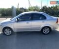 Серый Шевроле Авео, объемом двигателя 1.6 л и пробегом 351 тыс. км за 4000 $, фото 2 на Automoto.ua