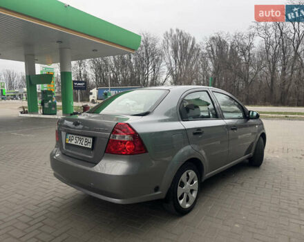 Серый Шевроле Авео, объемом двигателя 1.5 л и пробегом 154 тыс. км за 4800 $, фото 3 на Automoto.ua